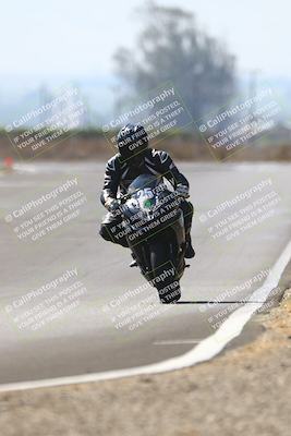 media/Sep-20-2025-TrackDaz (Sat) [[27f0cde673]]/C Group/240pm (Turn 9)/